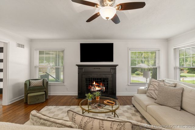 3447 S Gary Place, Tulsa, OK 74105