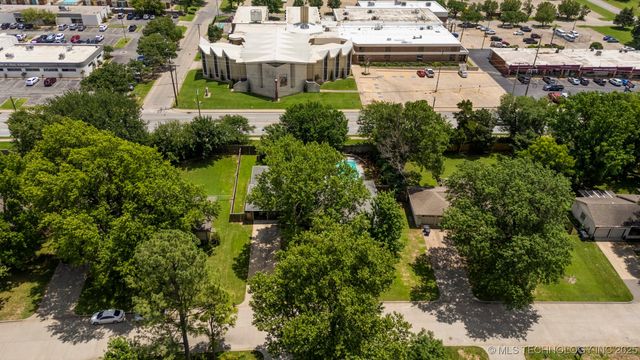 3447 S Gary Place, Tulsa, OK 74105