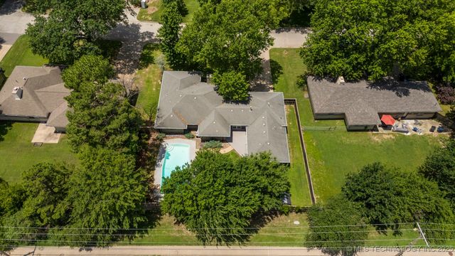 3447 S Gary Place, Tulsa, OK 74105