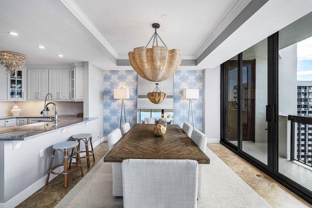108 Lakeshore Drive 38-ph, North Palm Beach, FL 33408