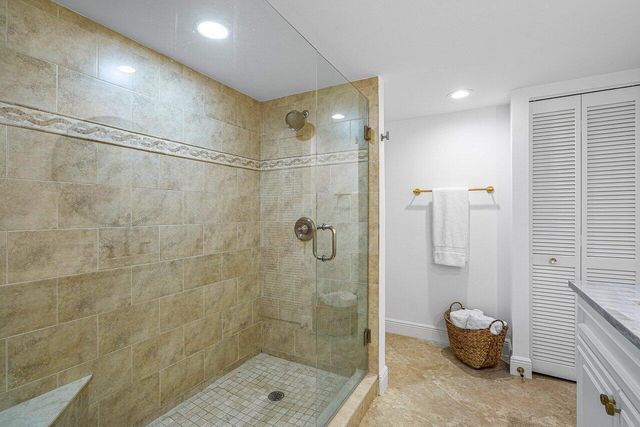 108 Lakeshore Drive 38-ph, North Palm Beach, FL 33408