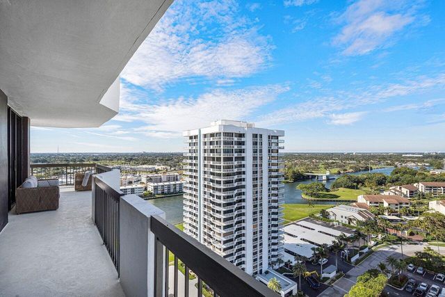 108 Lakeshore Drive 38-ph, North Palm Beach, FL 33408