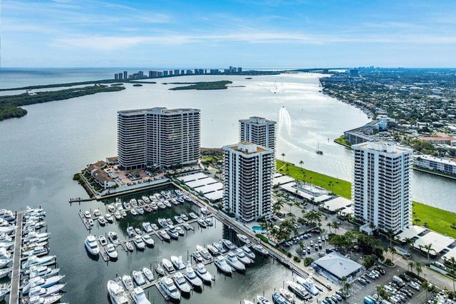 108 Lakeshore Drive 38-ph, North Palm Beach, FL 33408