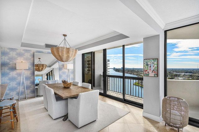 108 Lakeshore Drive 38-ph, North Palm Beach, FL 33408