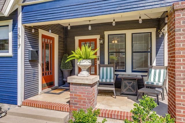1617 Fairmount Avenue, Fort Worth, TX 76104