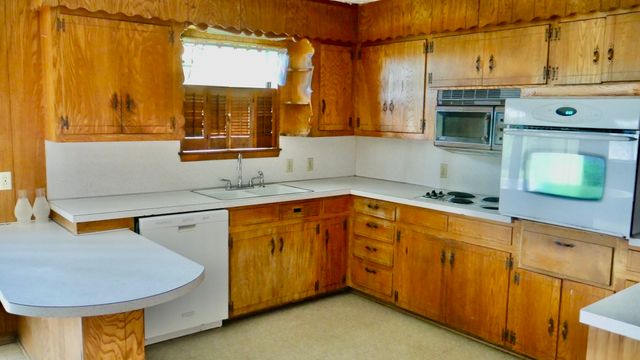 209 Interstate Highway 30 W, Cumby, TX 75482