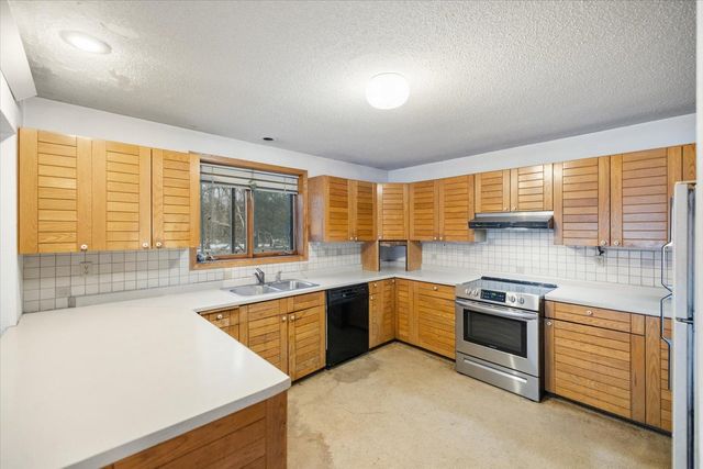 5617 47th Street SE, Saint Cloud, MN 56304