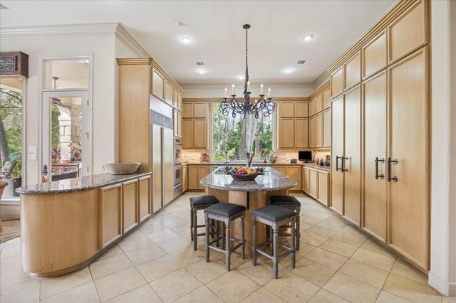 6 Mott Lane, Houston, TX 77024