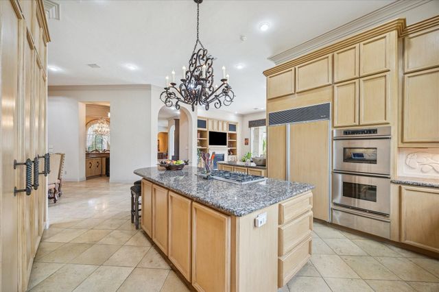 6 Mott Lane, Houston, TX 77024