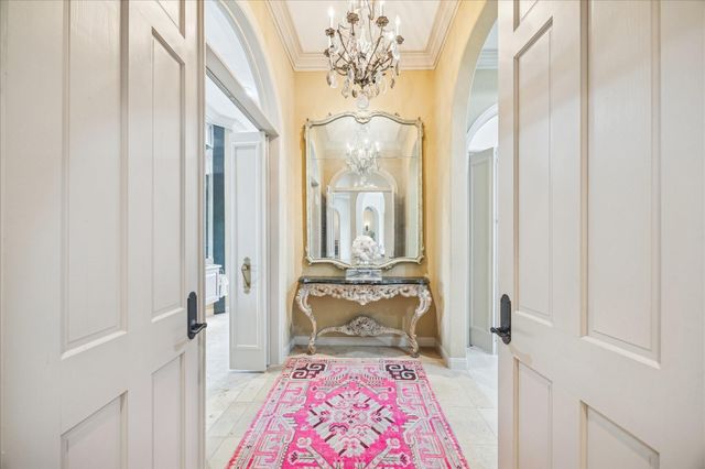 6 Mott Lane, Houston, TX 77024