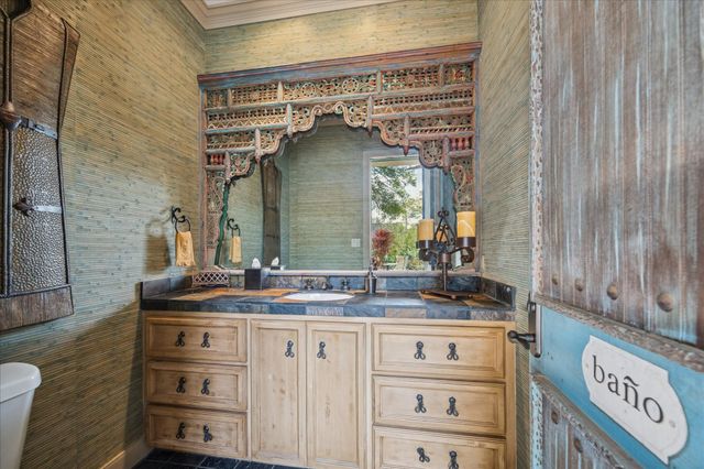 6 Mott Lane, Houston, TX 77024