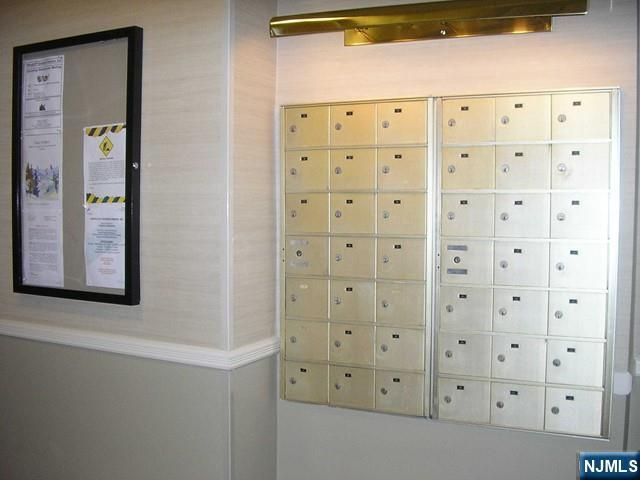 8700 Boulevard East 3D, North Bergen, NJ 07047