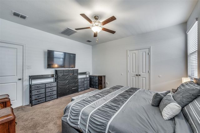 11425 Silver Queen Drive, Aubrey, TX 76227