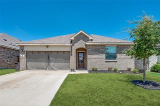 11425 Silver Queen Drive, Aubrey, TX 76227