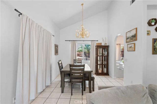 12768 Berrydale, Victorville, CA 92392