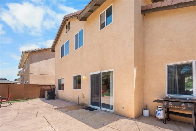 12768 Berrydale, Victorville, CA 92392