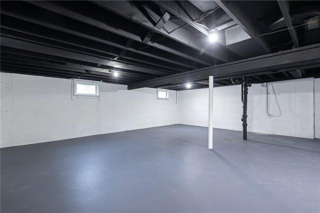 1301 NE 67th Terrace, Gladstone, MO 64118