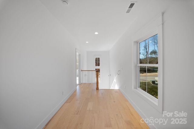 109 Collin Place 4, Asheville, NC 28804