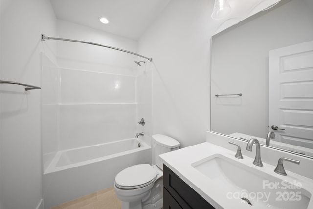 109 Collin Place 4, Asheville, NC 28804