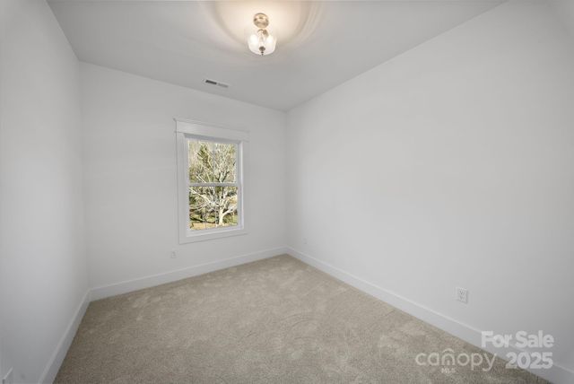 109 Collin Place 4, Asheville, NC 28804