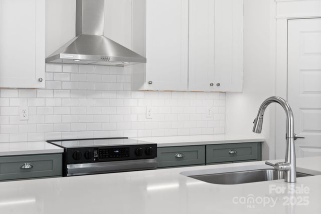 109 Collin Place 4, Asheville, NC 28804