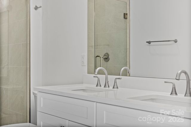 109 Collin Place 4, Asheville, NC 28804