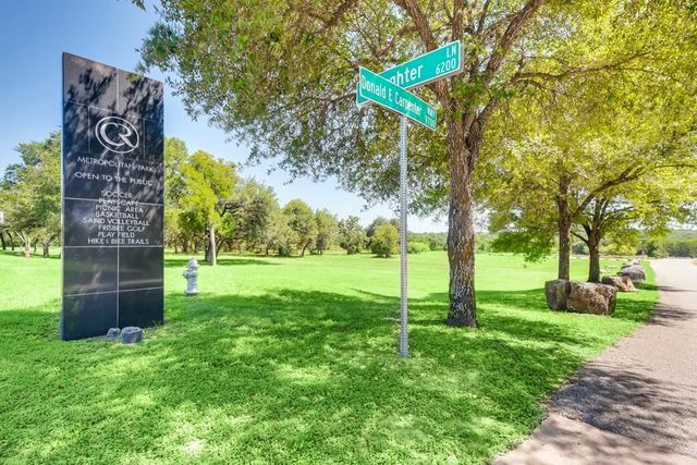 5128 Bluestar DR, Austin, TX 78739