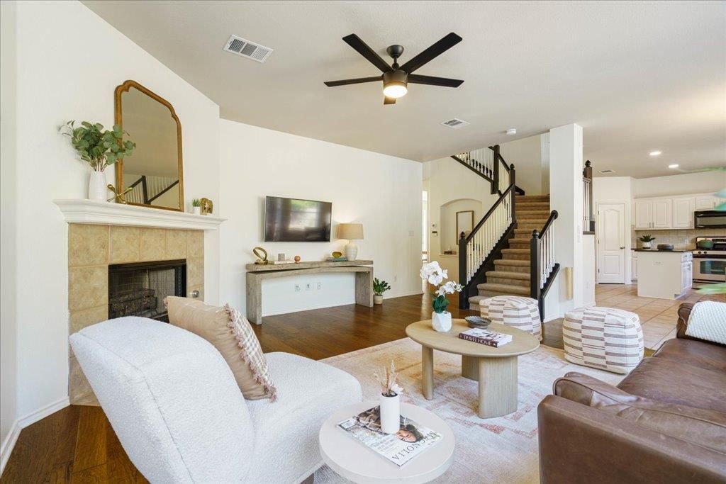 5128 Bluestar DR, Austin, TX 78739