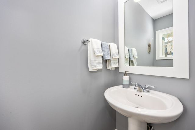 8911 Barrington Lane 30, Jenison, MI 49428