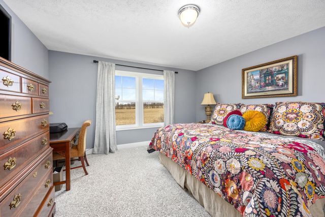 8911 Barrington Lane 30, Jenison, MI 49428