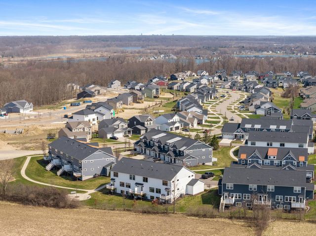 8911 Barrington Lane 30, Jenison, MI 49428