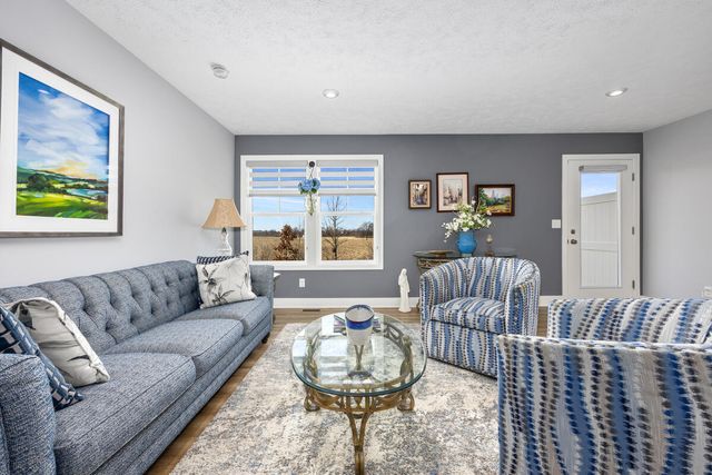 8911 Barrington Lane 30, Jenison, MI 49428