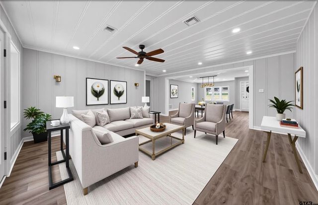 805 E Duval, Troup, TX 75789