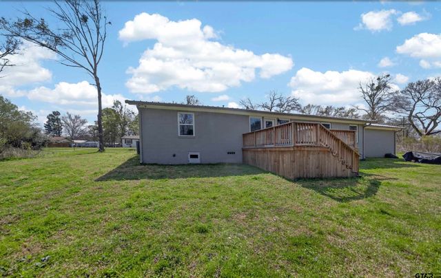 805 E Duval, Troup, TX 75789