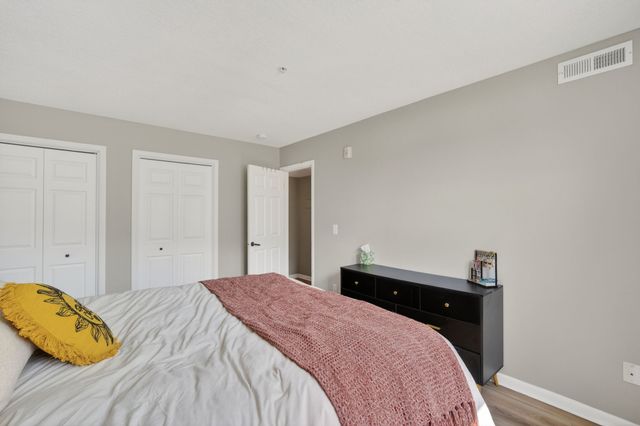 3405 Woodland Avenue 53, West Des Moines, IA 50266