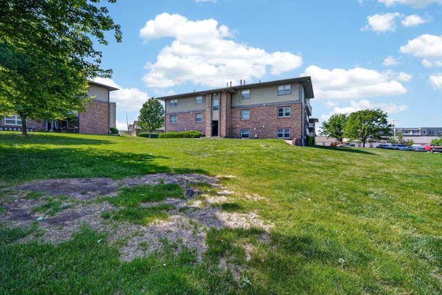 3405 Woodland Avenue 53, West Des Moines, IA 50266