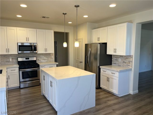 9581 Aberdeen Ridge Court, Las Vegas, NV 89148