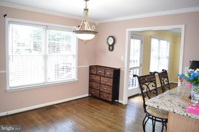 98 KNOX DR, Hedgesville, WV 25427