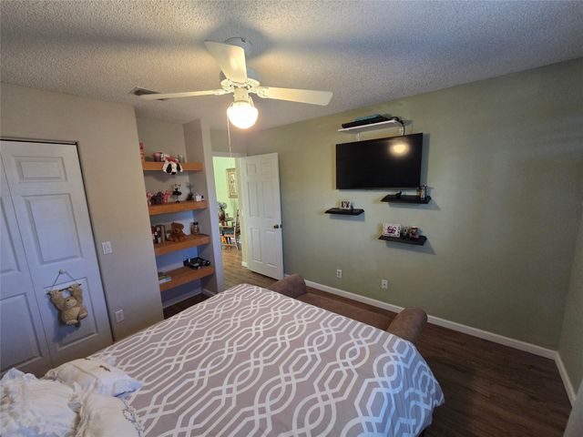 7082 Middlebury Drive, Boynton Beach, FL 33436