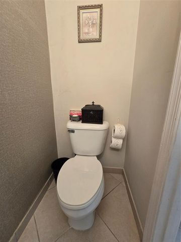 7082 Middlebury Drive, Boynton Beach, FL 33436