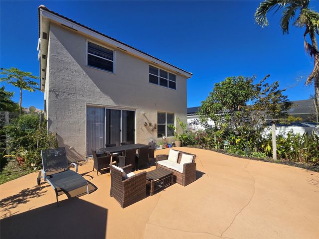 7082 Middlebury Drive, Boynton Beach, FL 33436