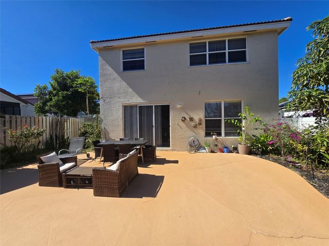 7082 Middlebury Drive, Boynton Beach, FL 33436