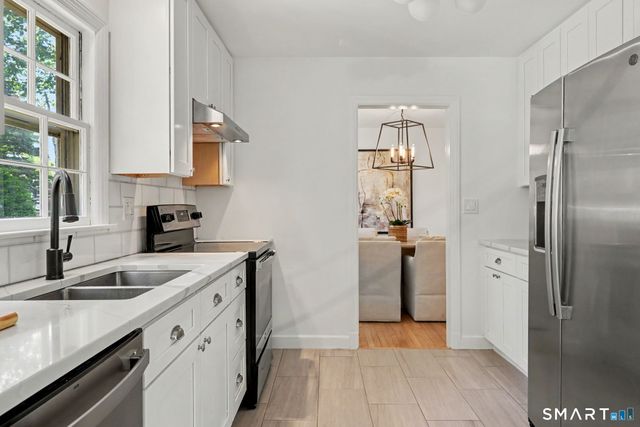 75 Vincent Avenue, Stamford, CT 06905