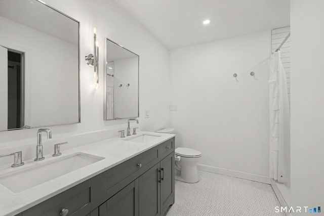 75 Vincent Avenue, Stamford, CT 06905
