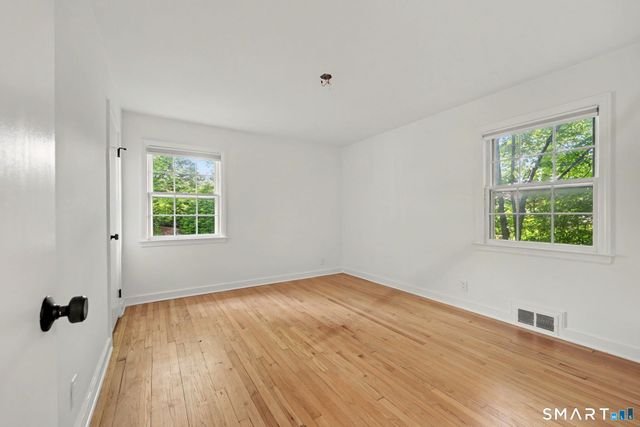 75 Vincent Avenue, Stamford, CT 06905