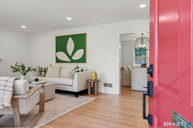 75 Vincent Avenue, Stamford, CT 06905