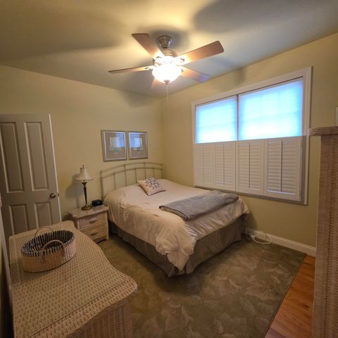 5875 W Michigan Avenue, Pentwater, MI 49449