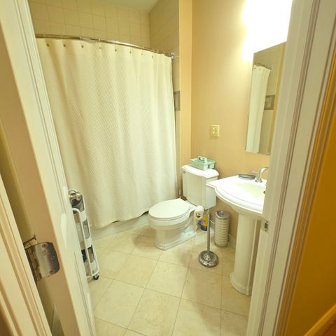 5875 W Michigan Avenue, Pentwater, MI 49449