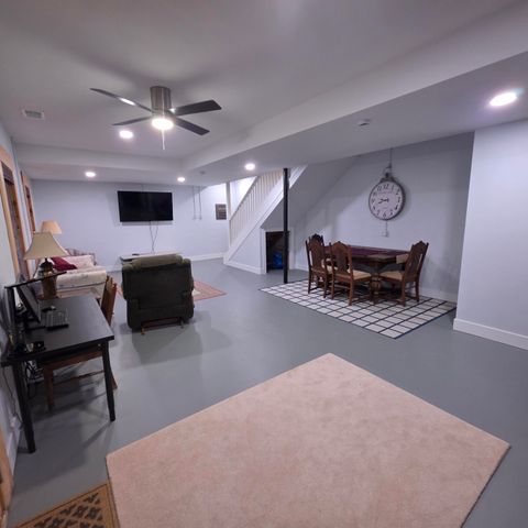 5875 W Michigan Avenue, Pentwater, MI 49449
