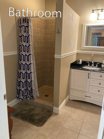 5875 W Michigan Avenue, Pentwater, MI 49449